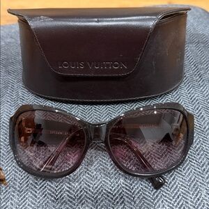 Louis Vuitton Black and Brown Sunglasses
